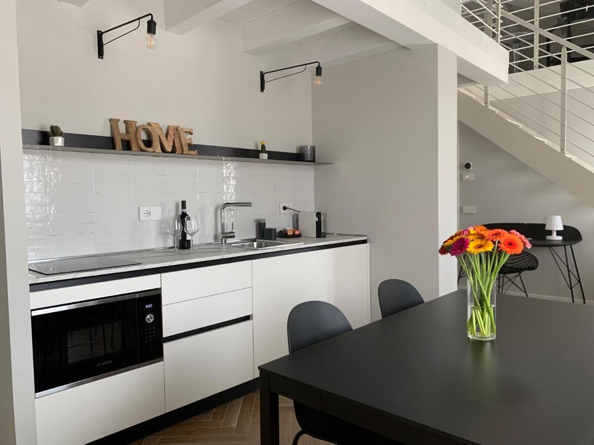 Homethirtyfour Verona Luaran gambar