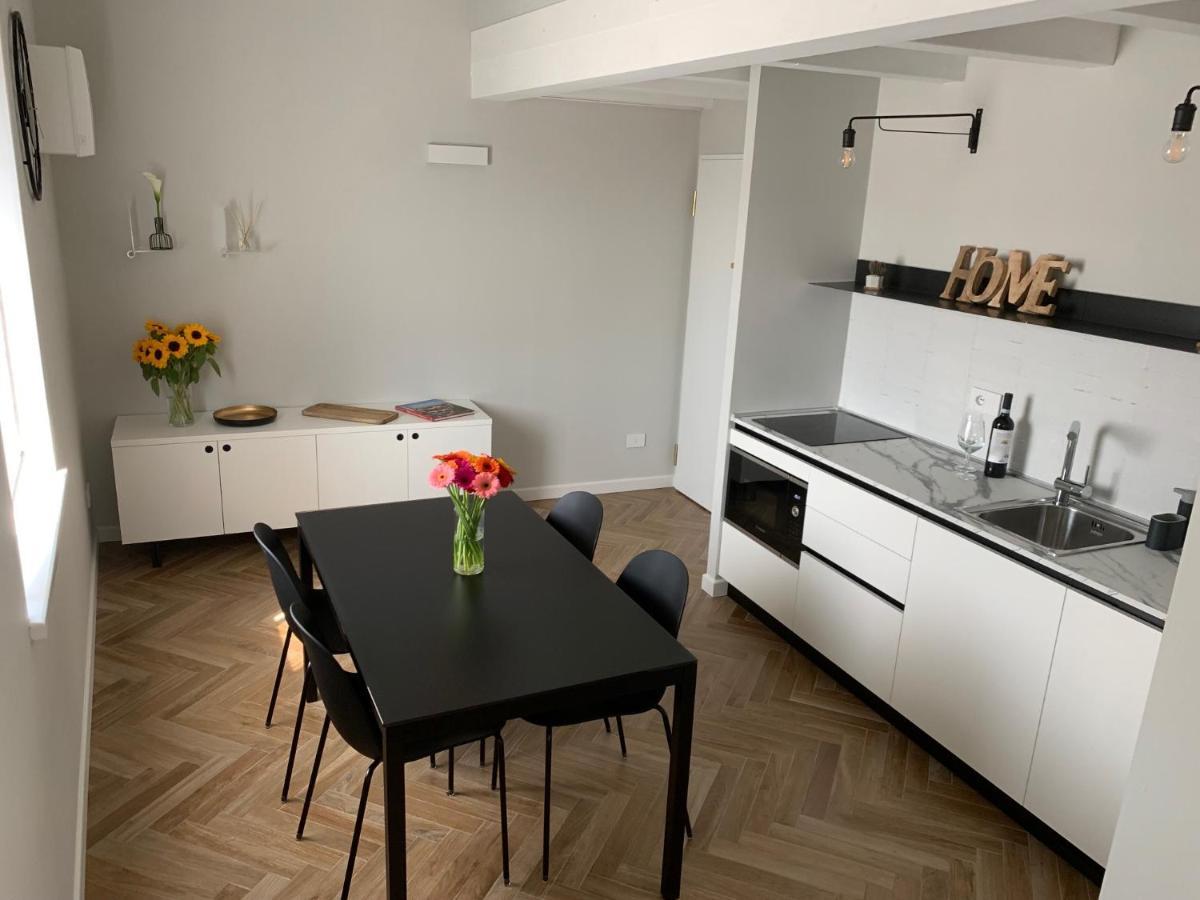 Homethirtyfour Verona Luaran gambar